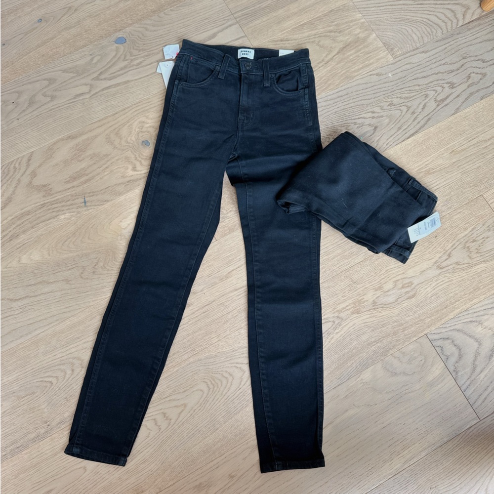 aritzia Sunday best switch high rise skinny 28L jean